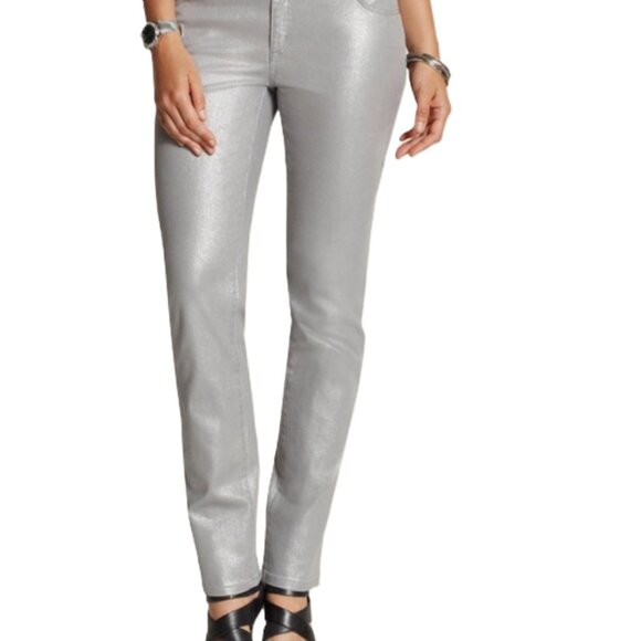 Chicos Platinum denim ultimate fit slim leg jeweled button jeans size 1 - Picture 1 of 4